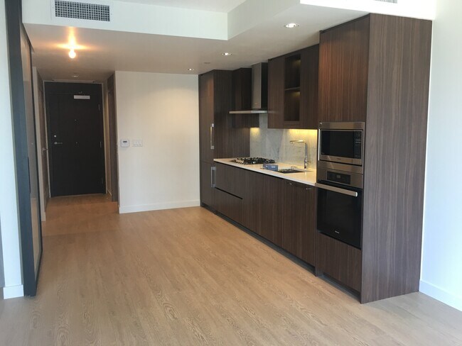 Photo - 1186-87 Nelson Street Unit 1186