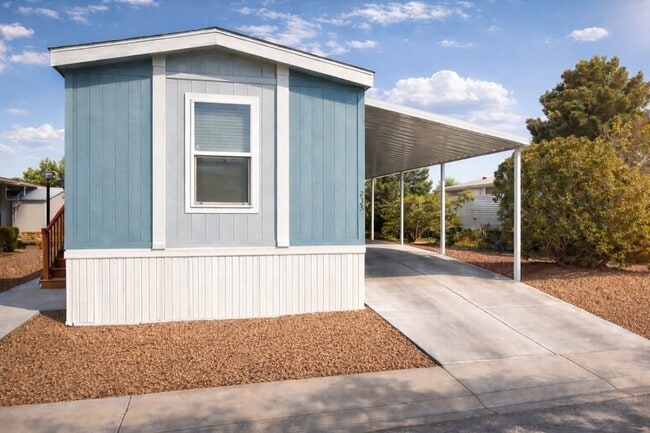 Photo - 2627 S Lamb Blvd