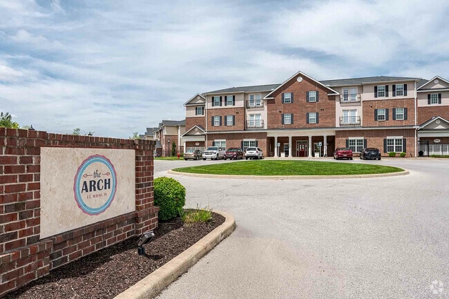 Building Photo - Yugo Fort Wayne Arch Rental