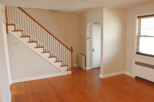 Photo - 3515 Parklawn Ave