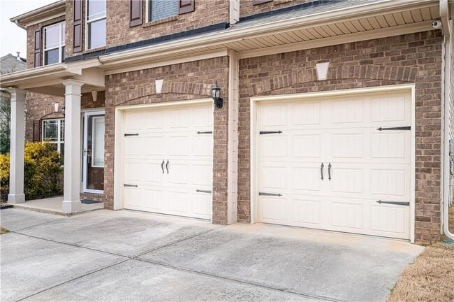 Photo - 7761 Sylvaner Ln