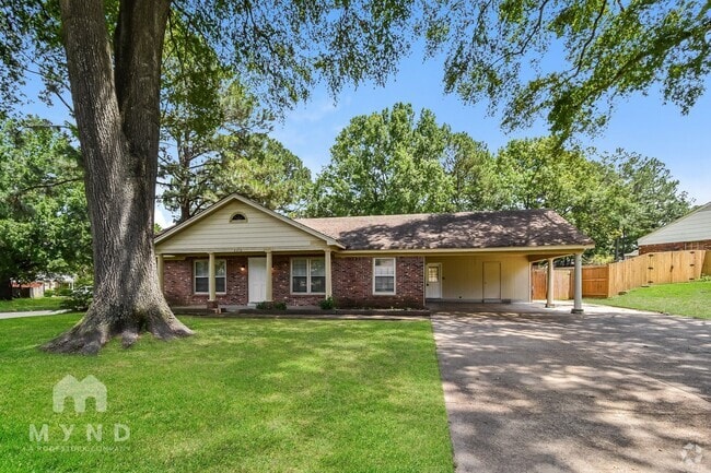 Building Photo - 8210 Danbury Cove Rental