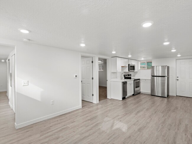 Photo - 915 E 1300 S Unit #3