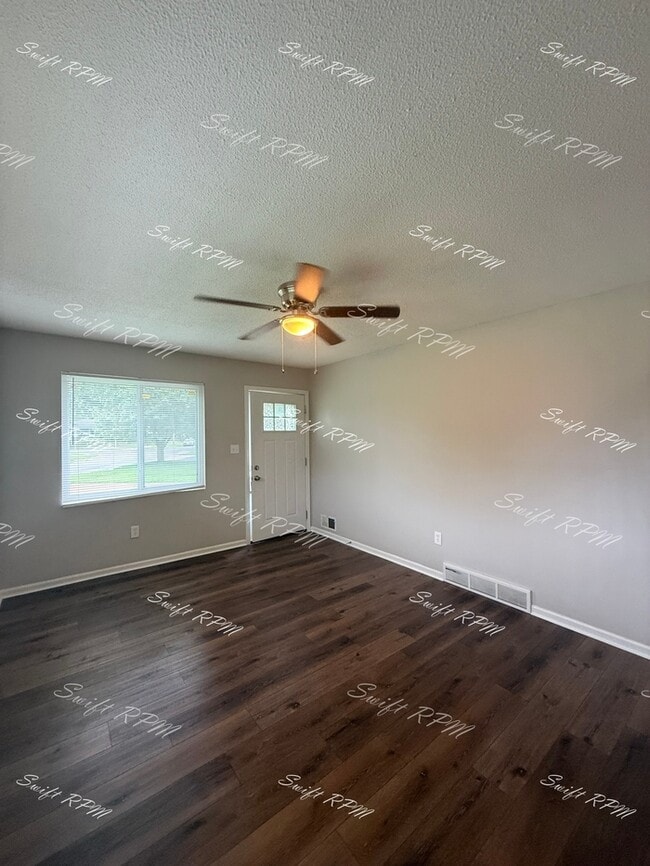 Photo - 817 E Sheridan St