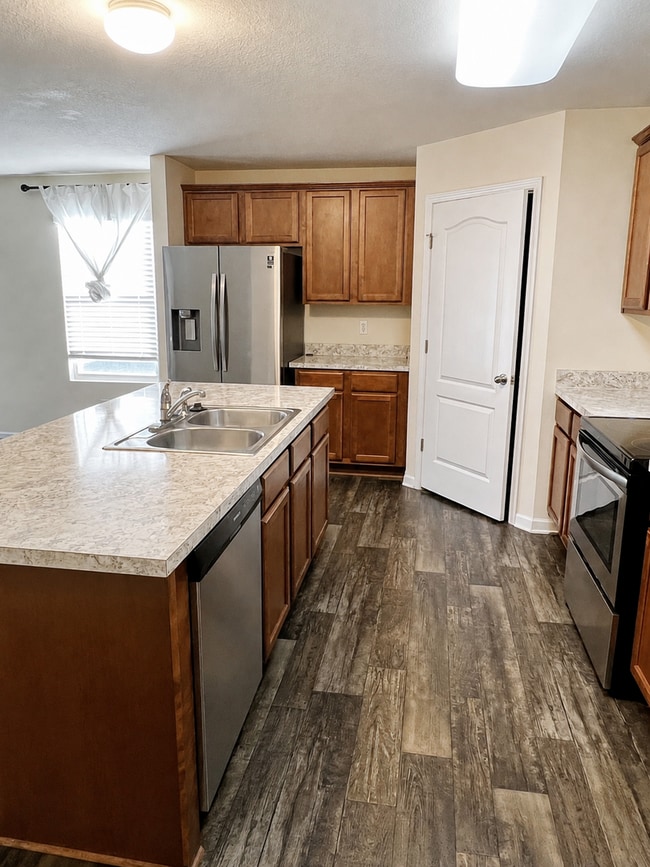 228 Brooklet Cir