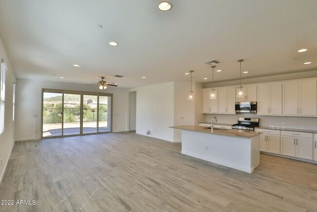 Photo - Beautiful 4 Bedroom 2 Bath Home in Mystic