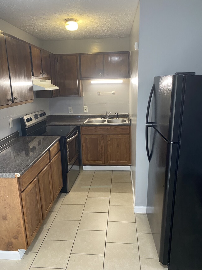 Photo - 5747 Aftonshire Dr