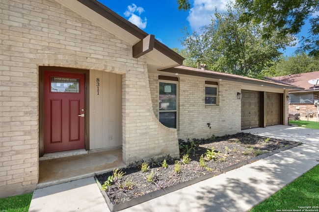 Photo - 8311 Babe Ruth St