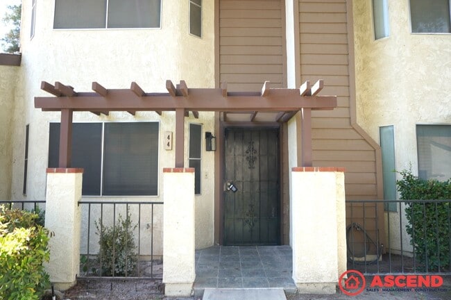 Photo - 4600 Beechwood St