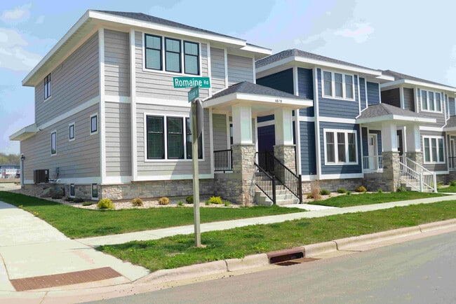 Building Photo - 4878 Romaine Rd