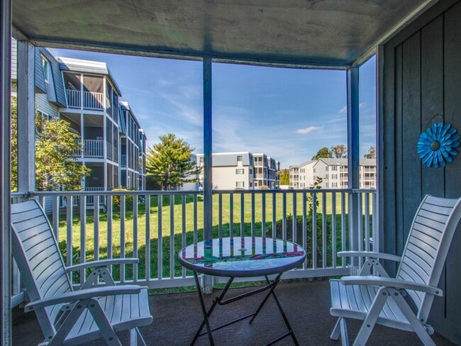 OFF SEASON RENTAL - FIRST FLOOR 2 BED 2 BA... - OFF SEASON RENTAL - FIRST FLOOR 2 BED 2 BA...