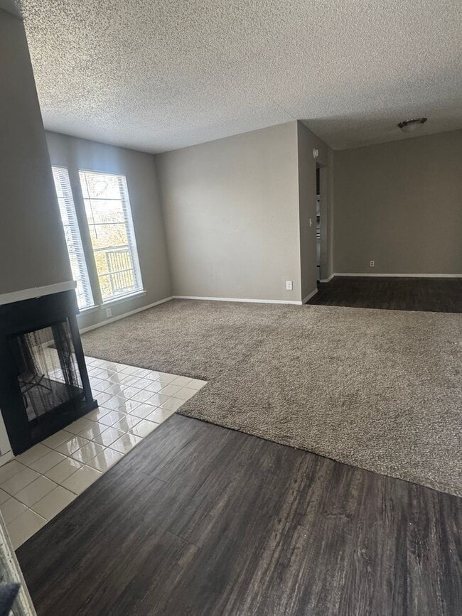 Building Photo - 2417 E 55th Pl Unit 2417 E. 55th Pl. 28