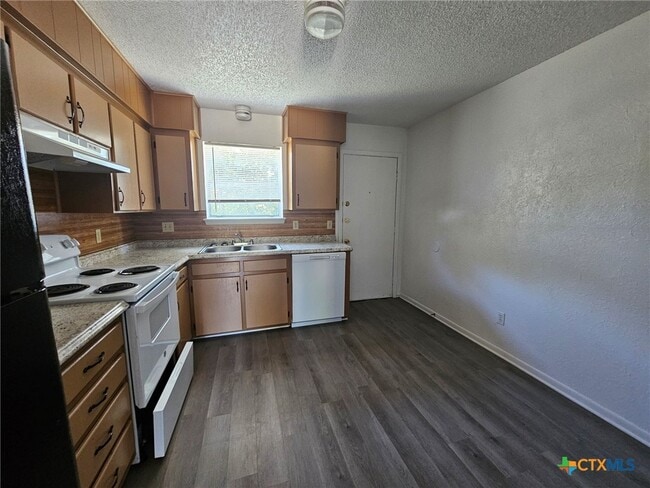 Photo - 104 W Anderson Ave Unit A