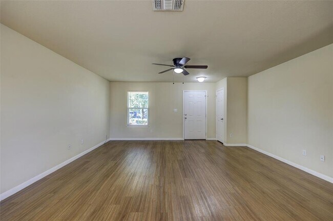 Photo - 267 Voyager Cove House