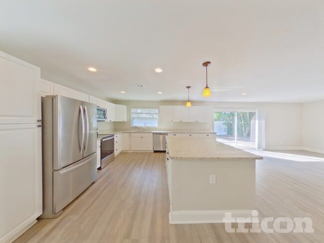 Photo - 6460 33rd Ave N