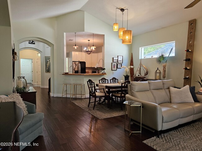 Photo - 216 Salt Grass Ct