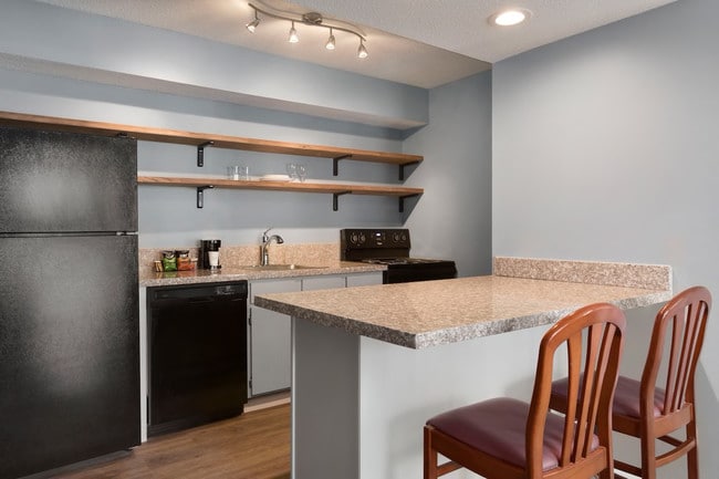 Photo - Siegel Select Toledo/Holland