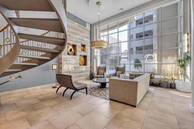 Photo - 100 Cutter Mill Rd Unit 4G