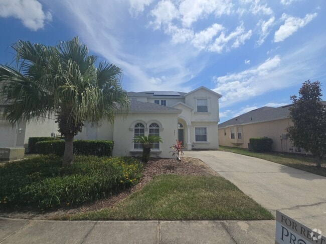 Building Photo - Fully furnished 5 bedroom 4.5 bath home wi...