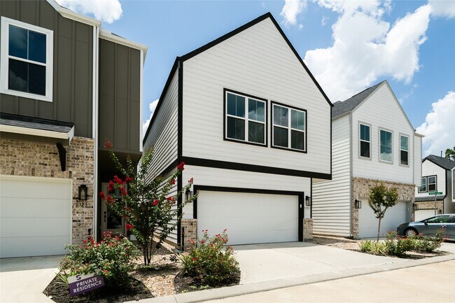 Photo - 11325 Stonework Garden Ln