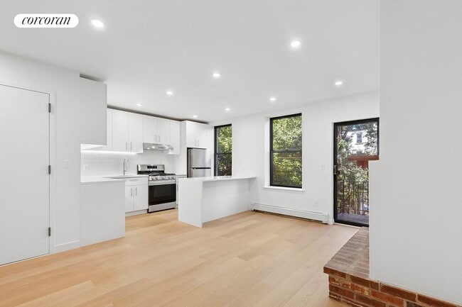 Building Photo - 119 Wyckoff St