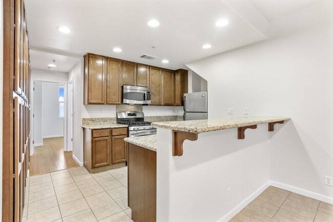 Photo - 2189 Beech Cir