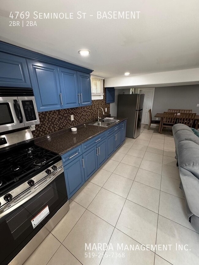 Photo - COZY 2 BED/2 BATH BASEMENT UNIT + 40% OF HYDRO, WATER & GAS Unit BASEMENT