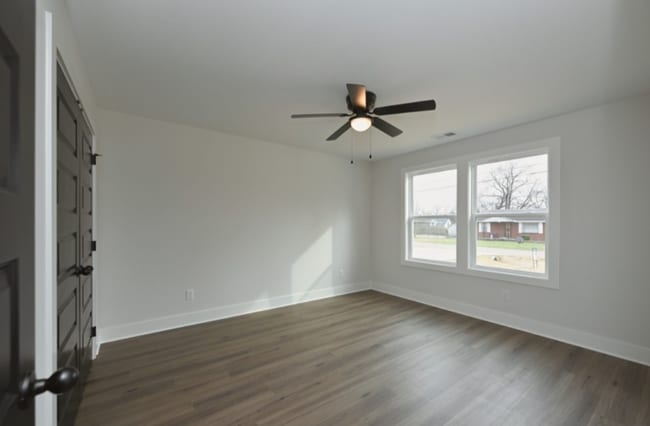 Photo - 1609 Elizabeth Rd