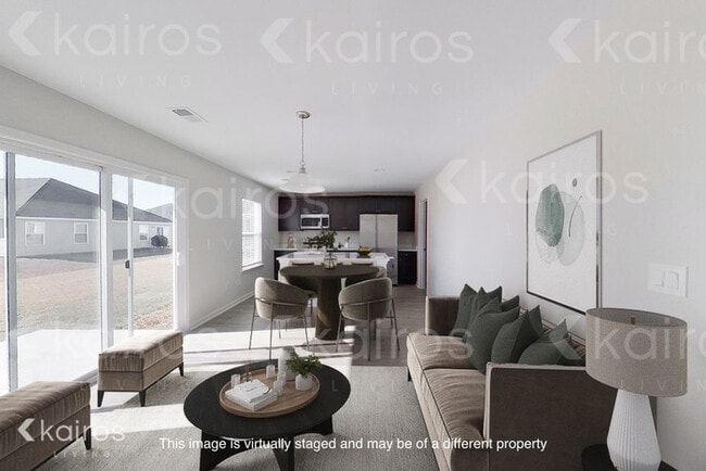 Photo - 18 Duluth Dr