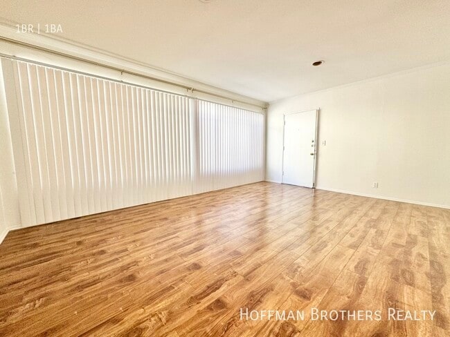 Photo - 1350 Laurel Ave Unidad 9