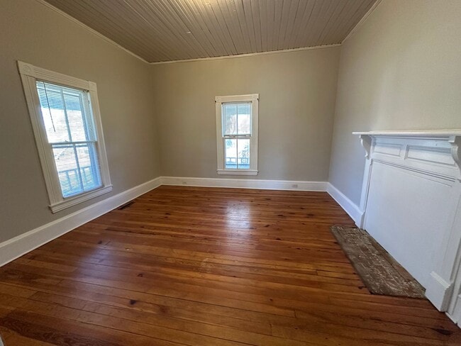 Photo - Live in the Heart of Troutman