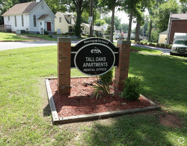 Photo - Tall Oaks Apartments