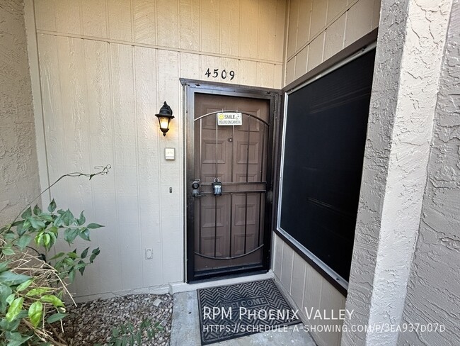 2 Bed / 1 Bath, Glendale unit on the Bella... - 2 Bed / 1 Bath, Glendale unit on the Bella... Townhome