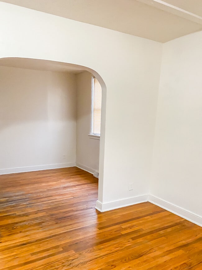 Photo - 1006 Greystone Ave