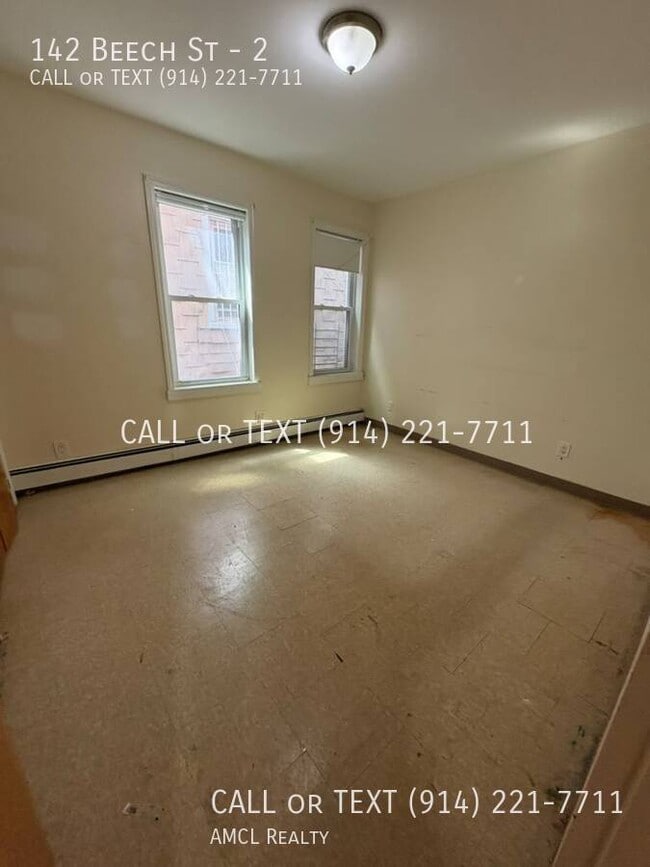 Photo - 142 Beech St Unit 2