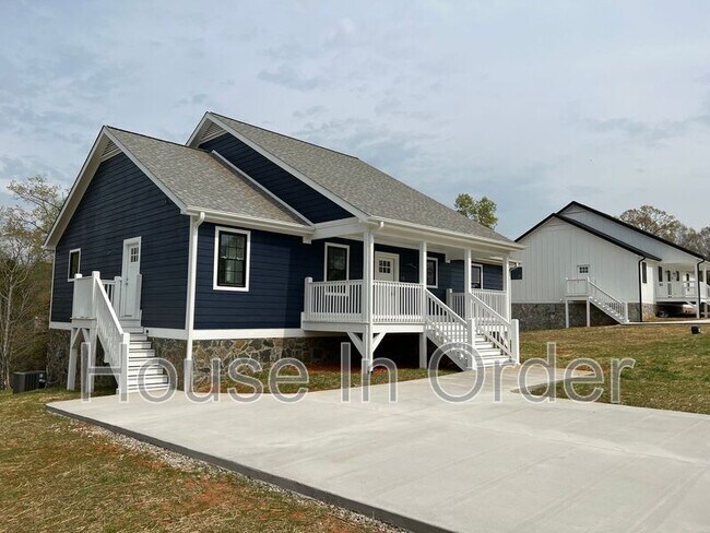 Photo - 118 Grace Ests Dr