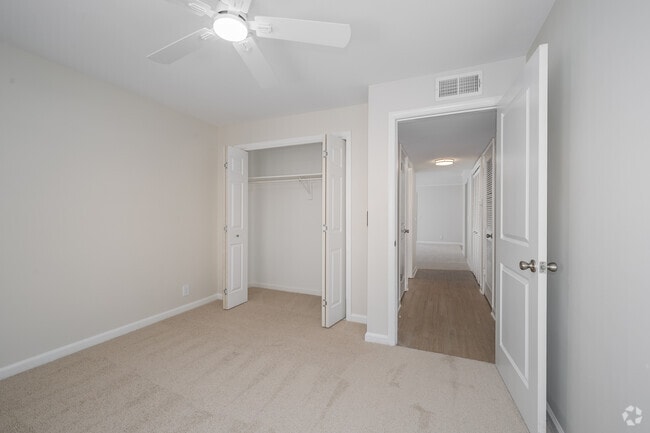 2BR, 2BA - 1,216SF - Second Bedroom