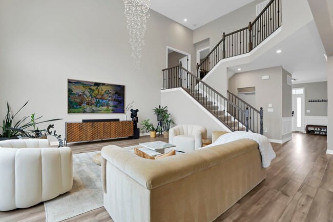 Photo - 300 Harness Way