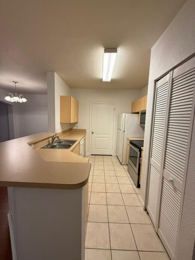 Photo - 106 SW Peacock Blvd Unit 4-205