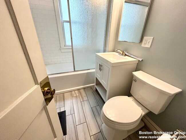 Photo - 20 Dawes St Unit 1