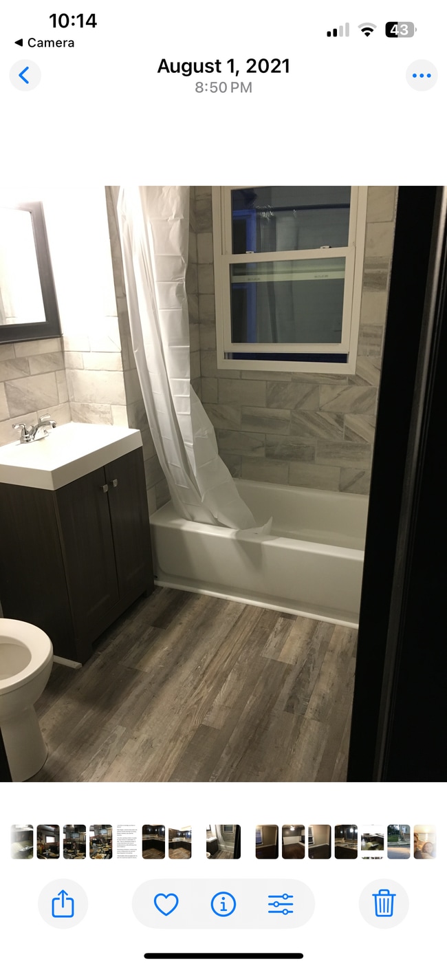 Photo - 84 Arnold St Unit Lower