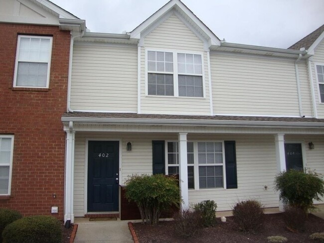 Building Photo - 402 Arapaho Dr