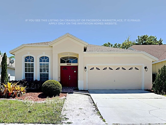 Building Photo - 3839 Regents Way