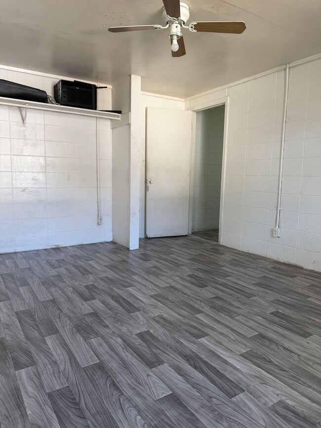 Photo - 410 Kingsby St Unit A