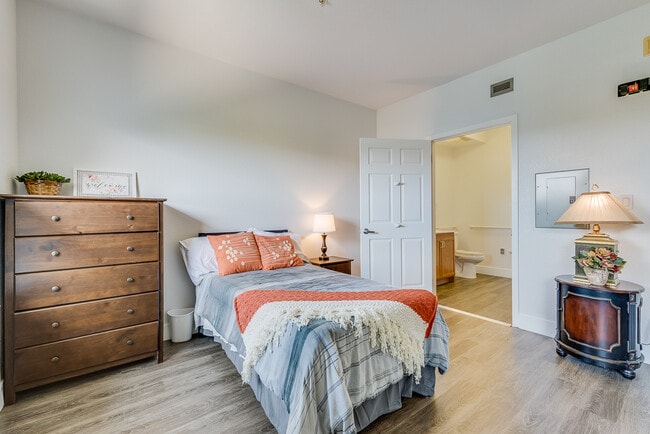 Photo - Alvarado Senior Living