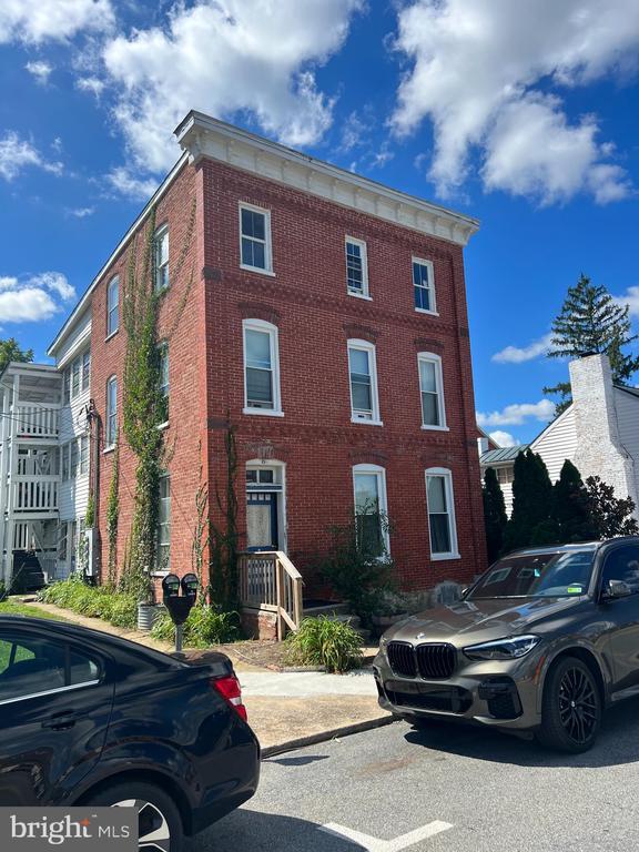 Photo - 109 E Congress St Unit 100