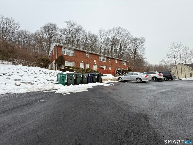 Building Photo - 30 Bungay Rd