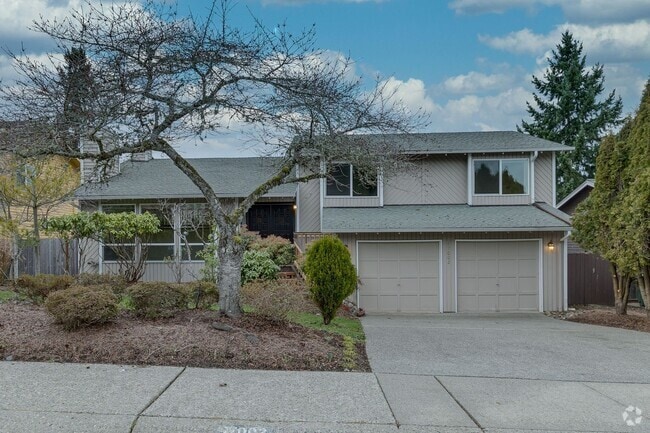 Building Photo - Nice and quiet neighborhood in Bellevue sc... Rental