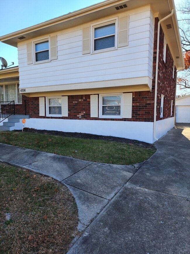 Photo - Beautiful 3 Bedroom 2 Bathroom Home