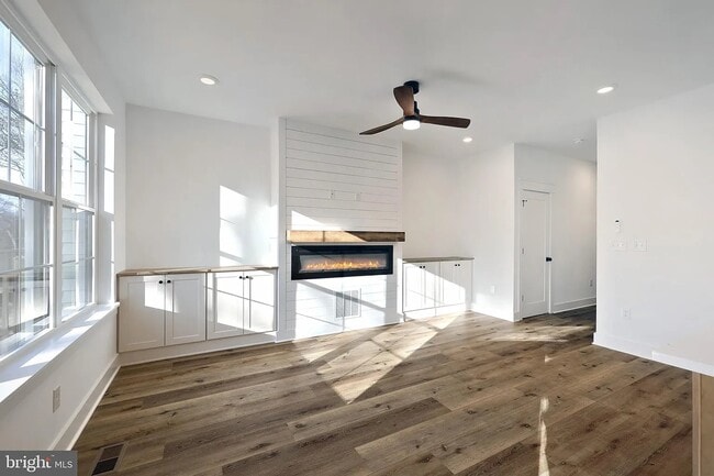 Photo - 1022 Trinity Rd